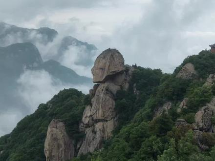 扯袍峪人头山详细登山攻略。 扯袍峪人头山海拔1800m+,累计爬升约800m,来回约7公里(现在车可以开到登山口,可以少走近6公里水泥路),上山建议按2小时左右考虑,下山建议按1小时左右考虑。
导航:扯袍峪聚仙宫,沿着水泥路继续开100米就会到达扯袍峪检查站,检查站做简单登记后便可进山。
#扯袍峪人头山 #扯袍峪 #人头山 #西安爬山 #西安周末好去处