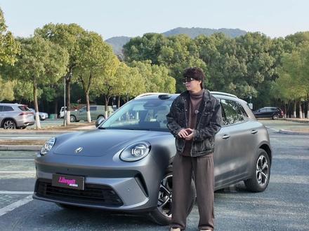 好开好看好智能!动态测评长城欧拉5 #长城欧拉5 #长城欧拉5年轻人的严选车 #花11万享受30万级高阶辅助驾驶 #玩车辅导员 #lilwyatt王一添