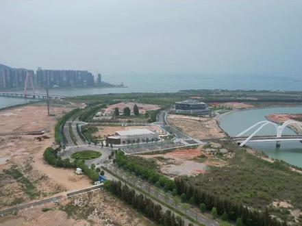 漳州港最贵的鱼“双鱼岛”五年内耗资280亿建设全岛#双鱼岛#地标建筑#风浪越大鱼更贵@DOU+上热门