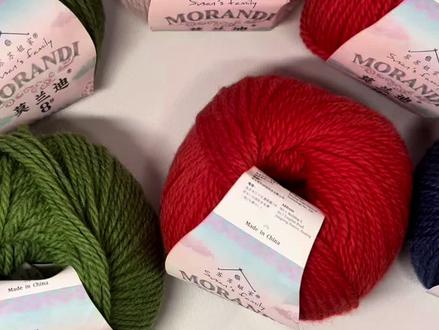 尼克狐尼克沾化包包教程来啦
线材:苏苏姐家莫兰迪8#
63号芥绿2团
58号活力橙2团
12号藏蓝1团
56号晨露1团
30号栗棕1团
5.0钩针
#零基础钩织教程 @苏苏姐家官方旗舰店