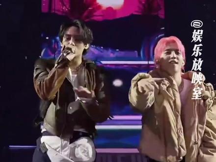 两位Pretty Man来的#金珉奎#崔胜澈#seventeen#演唱会