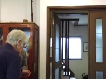被称为世上最柔软的女人:360度折叠无压力,解锁高难度姿势!