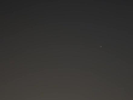 伊朗小摩托还是挺能飞的 以前的视频提到过伊朗的这小摩托,美国也在制造这低成本的小摩托,问题是怎么拦截?#伊朗vs美国#美军基地#以色列#美国#美国伊朗大战