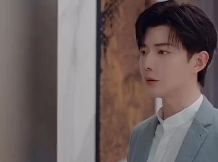 樊霄开始学会爱人了,确是这么痛的方式#好剧推荐韩剧 #游书朗 #樊霄