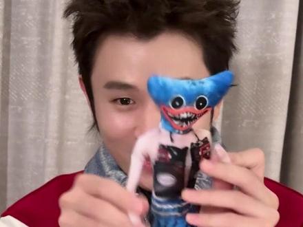 第一次收到老鼠干的@王勉 高兴极了#王勉 #哈哈哈哈哈 #哈哈哈哈哈第6季