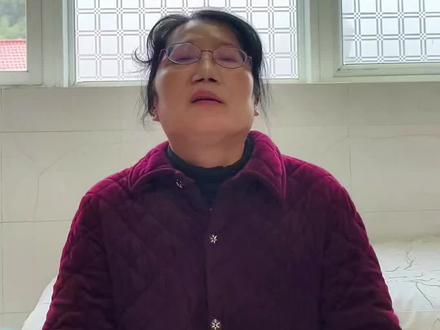 重新发布揭露湖南财信证券公司搞股民钱套路的视频(3)。这个视频曾被他们投诉禁播,但他们投诉的既不是公司也不是法人,根本没有投诉资格,我揭露的都是事实。当然现在来看,视频中有讲得不够准确的地方,视频中我说收盘后大概十多分钟就是他们开始清算时间,篡改数据时间,这个讲得不对。如果他们有心篡改你账户数据,一收盘,三点过几分钟他们就可以篡改,因为今年二月份就发生了这样的事。本来我想重新拍这个视频就可以纠正一下,但最后还是放弃,直接重发这个视频。揭露违法行为是每个公民的职责!#股民#股民维权#公平正义