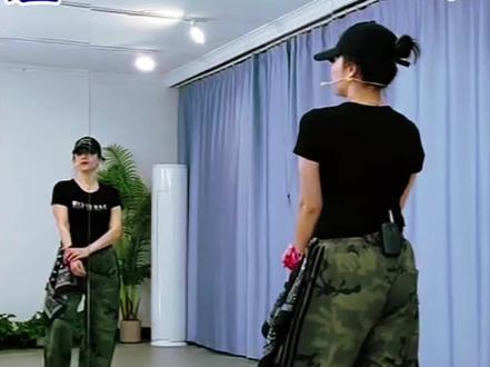 《扬鞭策马闯天涯》曲老师直播教程,#最潮广场舞 #简单易学舞蹈 #一起学起来