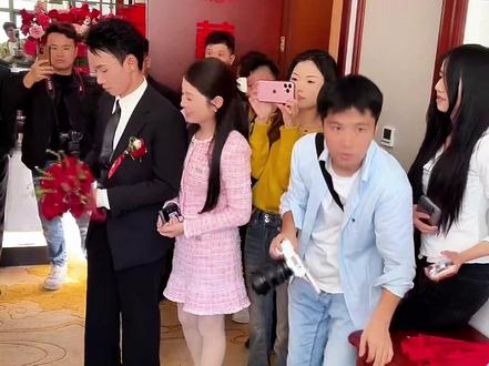 灰姑娘孔德攀结婚活动现场 #灰姑娘#孔德攀#徐海莉 #越来越好