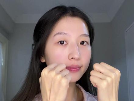 面部八段锦,十分钟完整跟练版来喽
坚持每天打卡✅帮你养回干净元气脸🥰✨
#养生 #面部八段锦#面部瑜伽 #变美 #日常分享