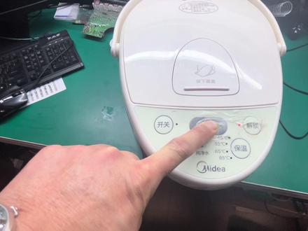 美的电热水瓶按出水嗡嗡响,就是不上水#电器维修 #家电维修 #电子电工