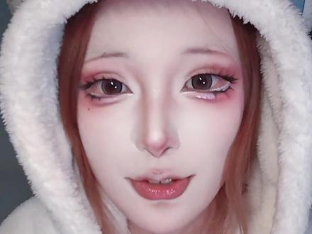 商家宣传的假睫毛可以二次使用是真的吗?#cos #科普 #杭州接妆 #二次元 #假睫毛