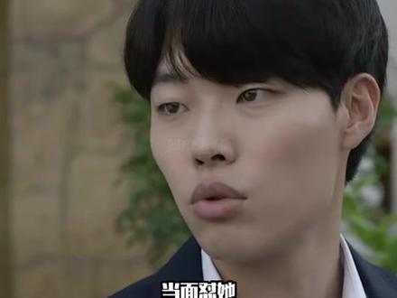 【请回答1988】所以说以前的狗焕从不缺时机,只是一次都没有抓住罢了#韩剧 #请回答1988 #狗焕 #柳俊烈 #德善 #李惠利 #娱乐评论大赏 #dou是好剧安利官