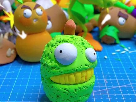 #植物大战僵尸 #粘土手工 #粘土 #粘土教程 捏植物大战僵尸-蜜帝