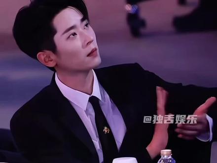 丞磊:谈一次却又两张类型体验感的男朋友#丞磊 #王楚然 #嗑CP #反差感 #向全世界安利