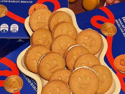 管理期也能放心吃的#酸奶夹心饼干 配料干净,酥酥脆脆巨好吃#饼干#零食#追剧小零食