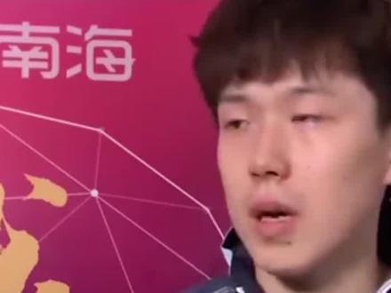 #王楚钦 机场被围追堵截,央媒点名怒斥体育饭圈化