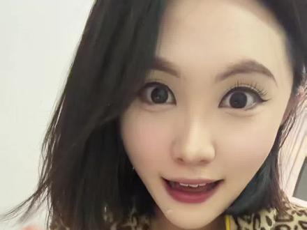 三个很变态但是能够让你快速变成销冠的邪修技巧#口播 #带货主播 #电商人 #就想说点大实话 #女性成长说真话