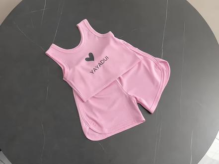 高品质!巨洋气!女童夏季甜美背心短裤套装,#宝宝冰丝套装#轻薄透气#儿童家居服套
装#便宜又好穿#高品质童装