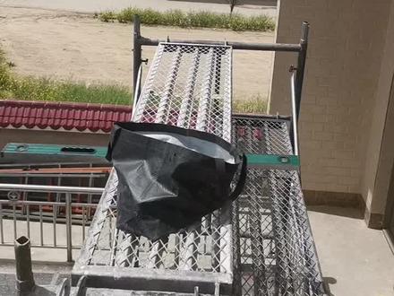 房檐滴水难题可以解决了!保护墙体不潮湿!#保护墙体不潮湿 #房檐落水