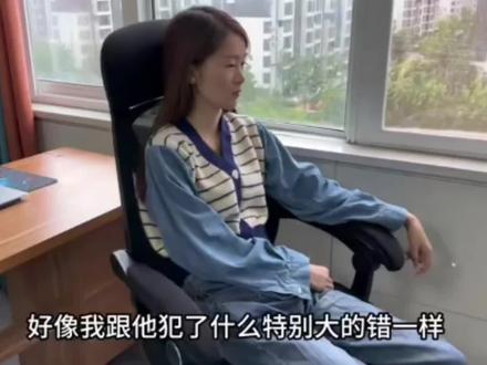 小贤突然和橘子说分手小贤说压力太大突然控制不住