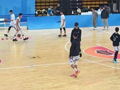 恭喜武汉队冠军🏆#比赛现场 #2025年湖北省中学生篮球