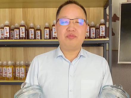 儿童到底能不能喝蜂蜜?#蜂蜜水 #儿童 #健康科普@抖音小助手