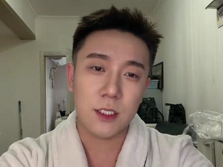 粉底色号买白了? 别扔!三步救活,救不活我倒贴 #黄黑皮 #化妆技巧 #男生化妆 #粉底液
