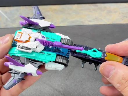 合体霸王太帅了!开箱小布积木车变形金刚C02雷霆竞速 #布鲁可积木车 #布鲁可变形金刚 #布鲁可BFC #小比例车模 #合金车模
弹簧/路霸/霸王飞机/霸王坦克/铁拳/鲁莽/游民/大铁铲/镜像横炮/管子/宇宙飞碟/打击
BLOKEES WHEELS TRANSFORMERS C02 Wreck Rule