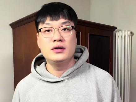 别自闭!滑雪没有捷径,但这个方法能让你在陡坡上自信换刃。#单板滑雪 #WWW头盔 #单板滑雪教学 #单板换刃技巧