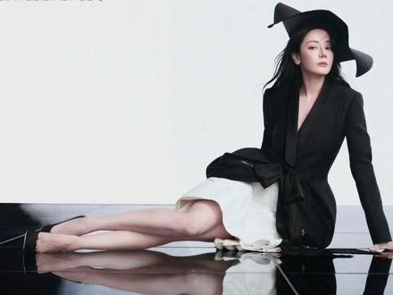 时尚芭莎他可太精了!!!可知道让我怎么心甘情愿掏兜了#迪丽热巴 #迪丽热巴美神降临 #迪丽热巴时尚芭莎开年刊 #内容过于真实 #高级感