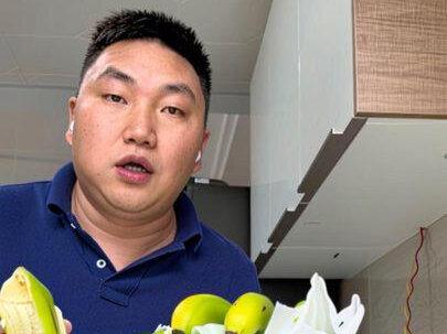 一个视频详解好吃的香蕉(长视频) 好吃的香蕉,地里高成熟度(风味物质足够积累),自然熟化的慢积累……云南高山蕉的独特魅力,软糯香甜,关键香味浓。
#香蕉