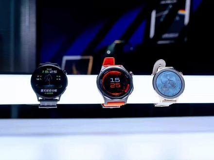 OPPO手表别乱买! OPPO Watch X3、X3 Mini、Watch S 这三款手表到底怎么选?
这期就从佩戴、健康、运动、智能体验和续航几个维度,帮你一次讲清楚。
#漂浪的星 #OPPO手表 #智能手表 #运动手表 #OPPOWatchX3 #