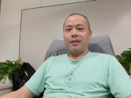 什么?牛爷爷的原型竟然是速达导演同学?牛爷爷原型人物为图图助力,也是同样可爱啦!#大耳朵图图大电影 正在热映中! #大耳朵图图电影好暖