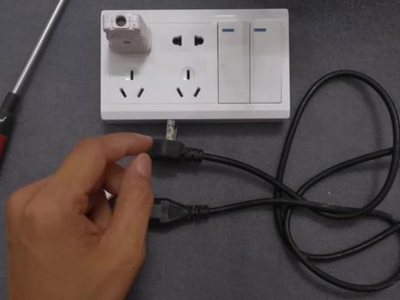 插头地线断了还在使用吗,太危险,插头这个保命设计很多人不清楚