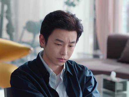 主播发疯创飞全世界,直播带货爆改直播毁货 #电视剧年少有为 #影视解说 #彭昱畅 #林允 #何瑞贤