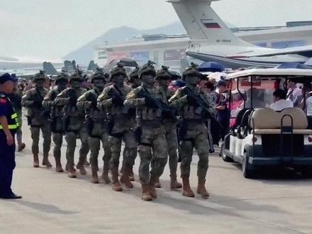 你们还知道其他的训练方法么。#蛟龙突击队