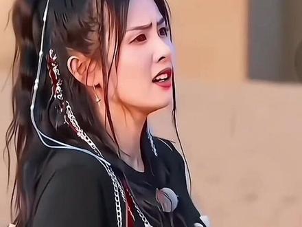 谁没事不停的去否定别人#跑男 #何炅 #晨妈