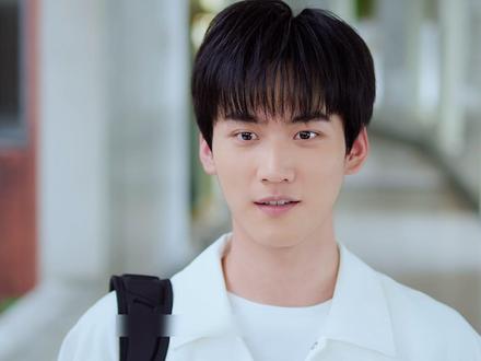 那道鸿沟隔开的时我藏了半生的悸动 #狙击蝴蝶 #电视剧解说 #周柯宇