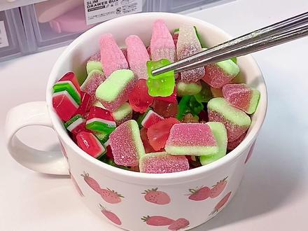 三百六十当,当当不一样🥲,“酸砂糖”买家秀vs卖家秀#零食测评 #美食测评 #酸砂糖 #购物分享 #网红糖果