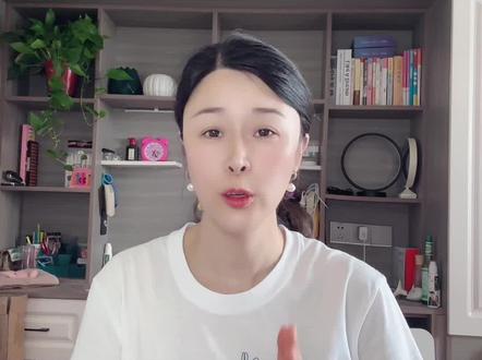 怎样关闭抖音的熟人开关#干货分享 #抖音用法教程 #短视频知识分享 @DOU+小助手
