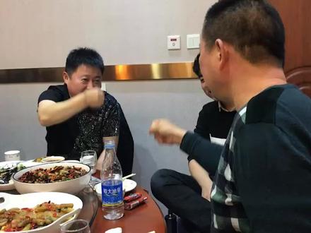 日本划拳酒 第一次见 70年代的喝酒法