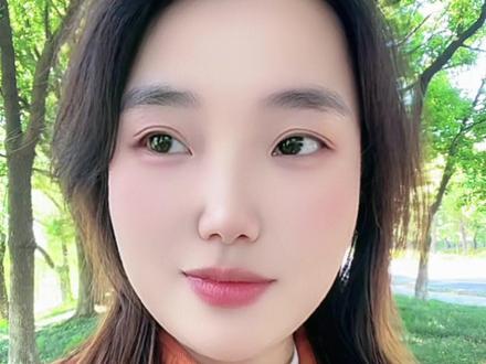 莲花姐妹们,今日我若不替各位原配说话,明日就会出现众多莲花姊妹们给社会带来更大的麻烦!每一位中国女性都值得被尊重,但是善良如果给错了对象,那就是中国女性的悲哀,我绝对不允许,这群莲花姊妹们,以第三者为荣,不知羞耻的破坏原配家庭,还能自信满满的为自己的错误行为进行狡辩!抖音记录美好生活,我永远会替中国原配女性朋友们发声,传递正能量之风!让社会更加和谐美好!让人与人之间产生共鸣并形成强烈自我约束力,从而带动社会美好的未来价值观念!感谢支持正能量的各位网友们!#我不完美但我很真实善良 #潘莲花 #场子哥 #场子姐 #第三者