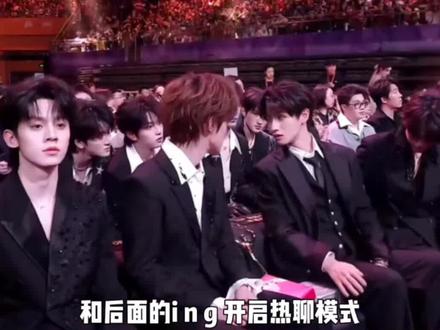 不敢想象将来四代同堂的场面会有多精彩
#时代少年团 #TOP登陆少年 #TFING