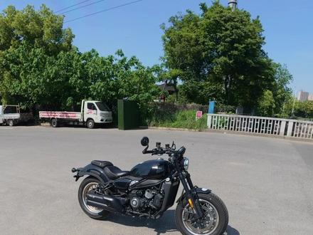 简单驾驶一下clc450amt自动挡 #clc450amt #自动挡摩托车 #复古巡航 #巡航摩托车