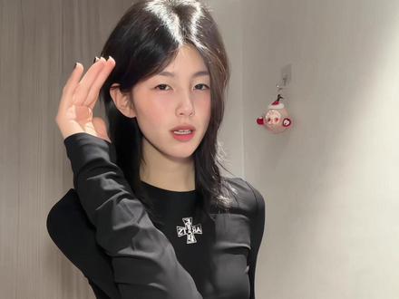 这么好听的歌怎么没人编手势舞啊!!! 那我来了#红线 #邹沛沛 #韩剧南主摇 #原创