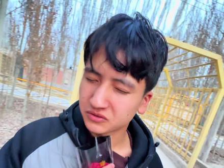 情人节给妈妈送花#盲人的快乐 #情人节