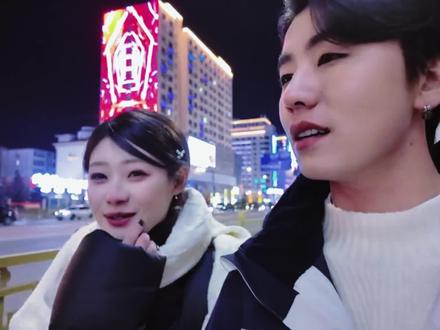 我怕我是替代品,也害怕会被替代。 原作者在这@迪迦 光 #恋雪纪 #短暂的陪伴到底是礼物还是惩罚