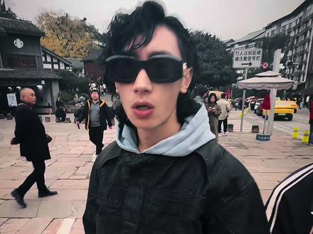 #wings草原明星巡演 12月20号广州站、28号上海站嘉宾阵容已揭晓,一起来奔赴这场浪漫的盛宴吧!现场氛围超级好哟 来就对了 包不会后悔的 兄弟们冲冲冲!!@Luo Sang @RT·DB @桑币东周🕊️ @LiI SAD赛 #livehouse音乐现场