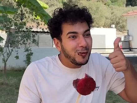 今天挑战画眼镜蛇!谁才是真正绘画大神? #搞笑视频#搞笑外国人#外国人真会玩#脑洞大开