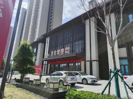 #看房联系我 17个W 上石麟,抓紧联系我,#带你看房 ,今年买,还可以上学#给你一个家